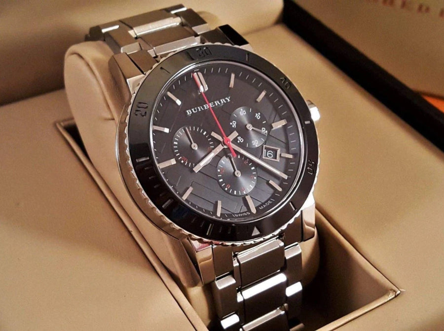 Burberry Men’s Watch Stainless Steel Silver Strap With Black Dial BU9380 The City