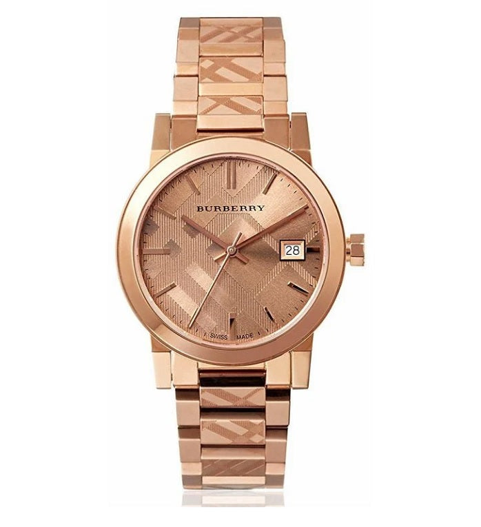 Close-up of Burberry BU9146 rose gold dial and minimalist face design