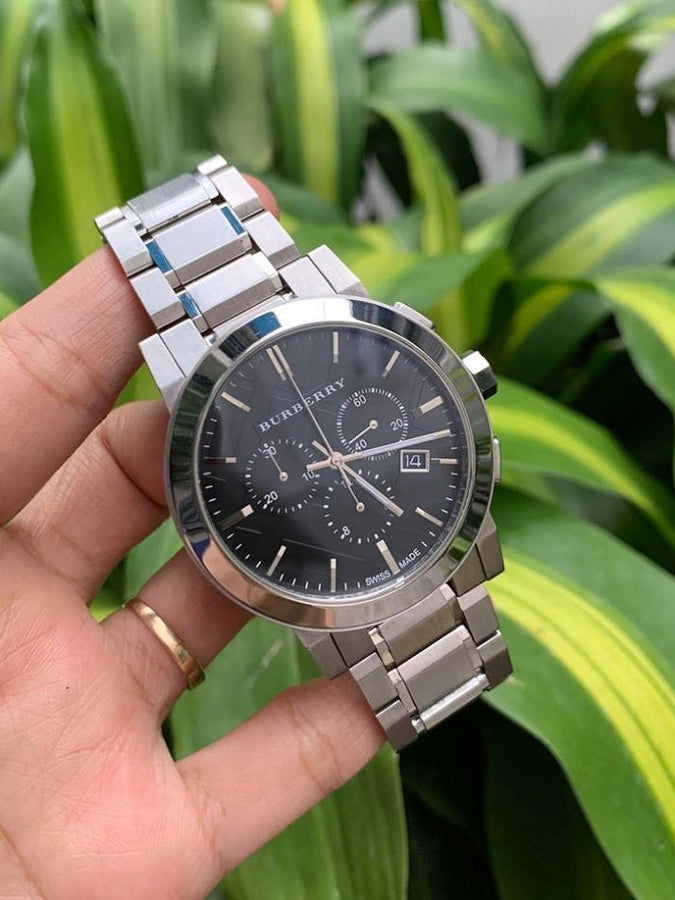 Front view of Burberry BU9351 The City men’s watch with silver stainless steel bracelet and black dial