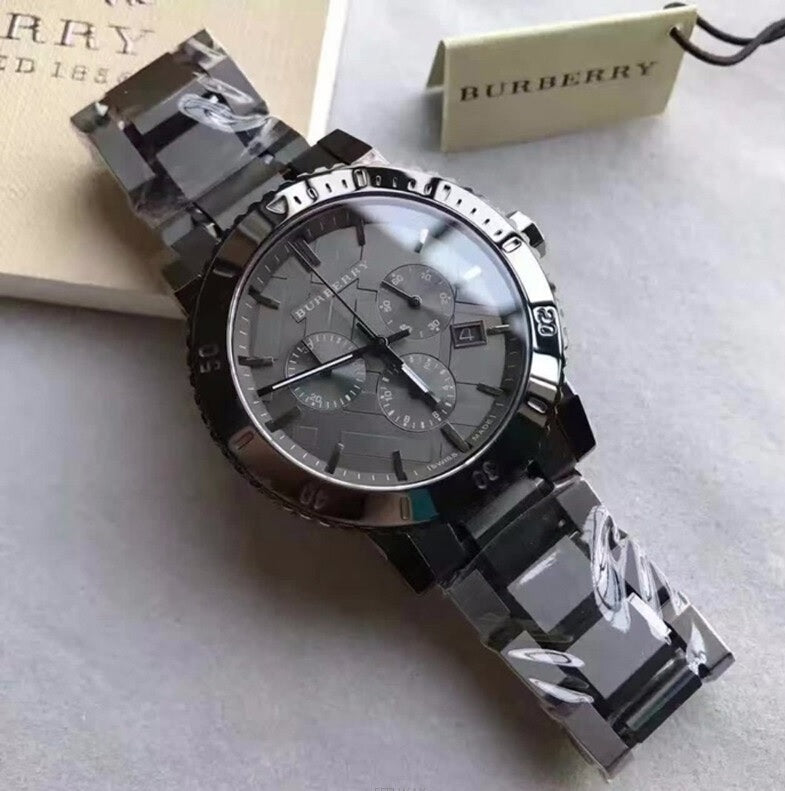 Front view of Burberry BU9381 The City men’s watch with grey strap and grey dial