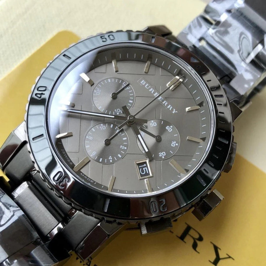 Front view of Burberry BU9381 The City men’s watch with grey strap and grey dial