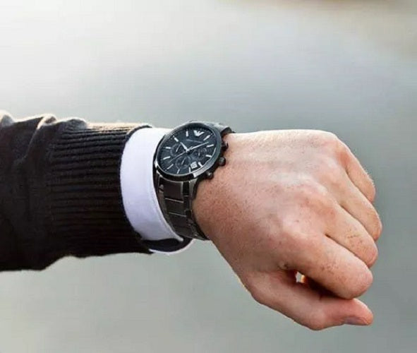 Front view of Emporio Armani AR2453 with black dial and black stainless steel strap