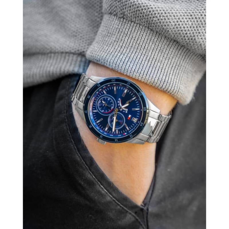 Tommy Hilfiger 1791640 men's watch with blue dial and silver stainless steel strap