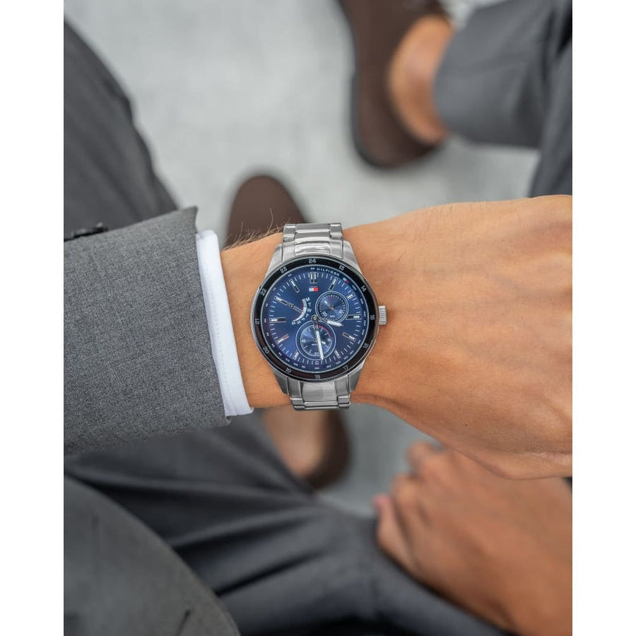 Tommy Hilfiger 1791640 men's watch with blue dial and silver stainless steel strap